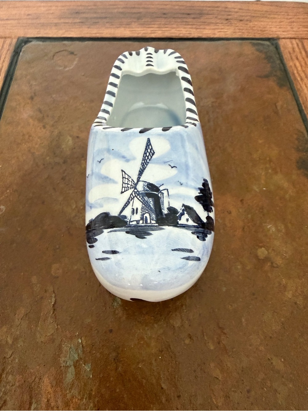 Vintage Delft blue Dutch clog ashtray from Holland
